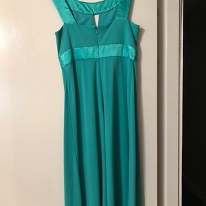 Davids bridal tea length dress.